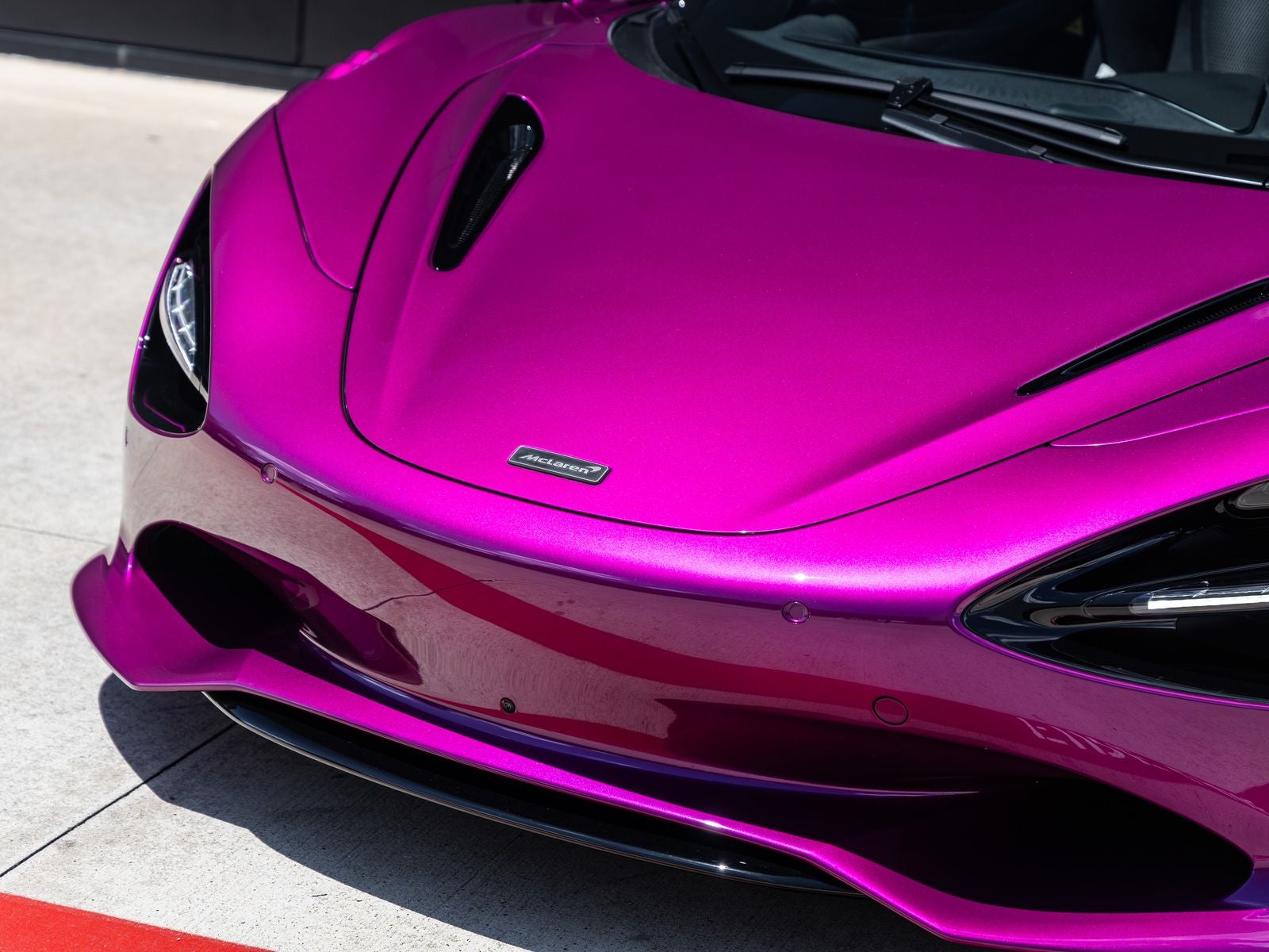 2027 McLaren 750S Base