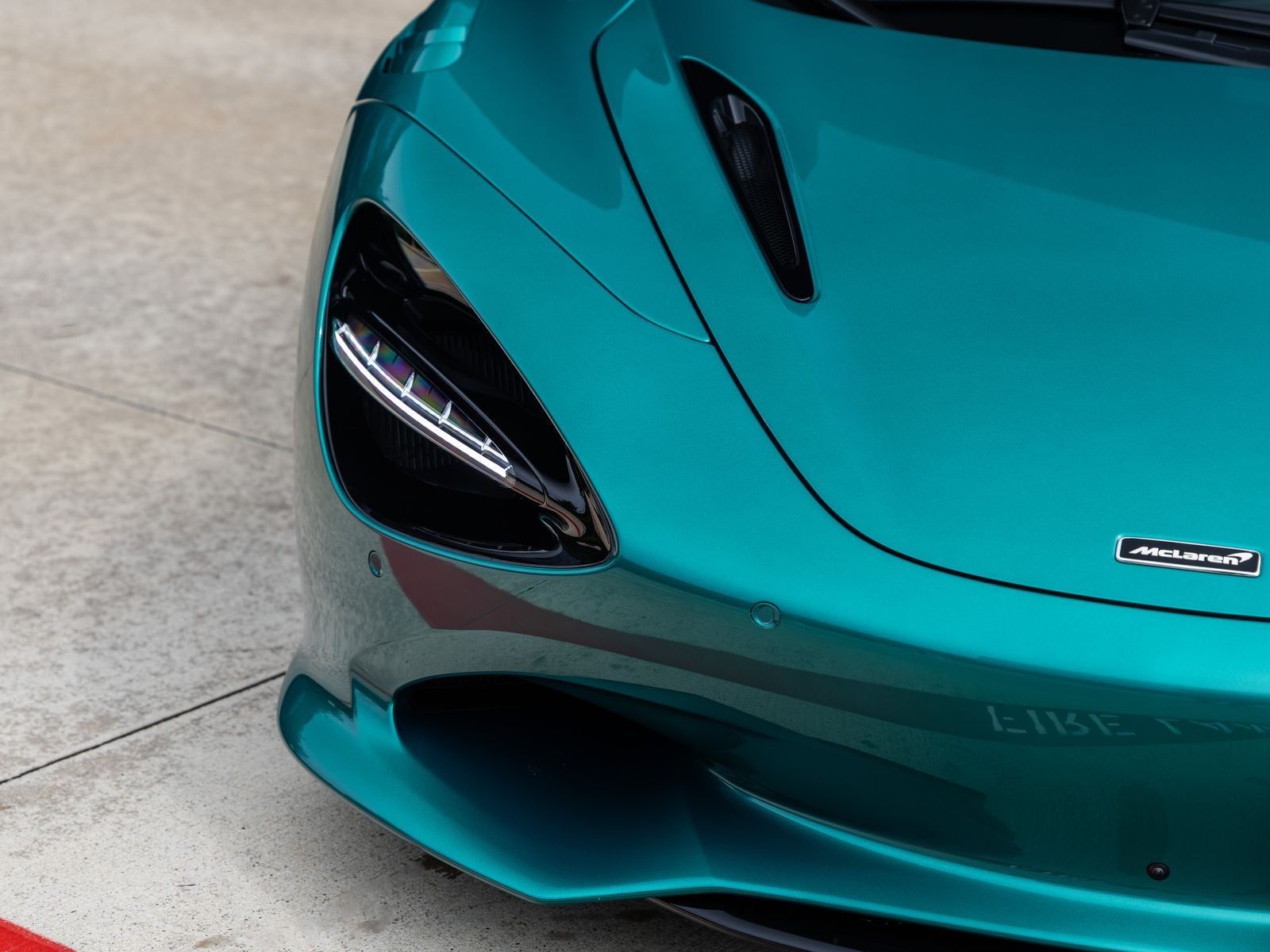 2027 McLaren 750S Base