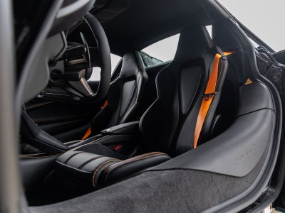 2027 McLaren 750S Base