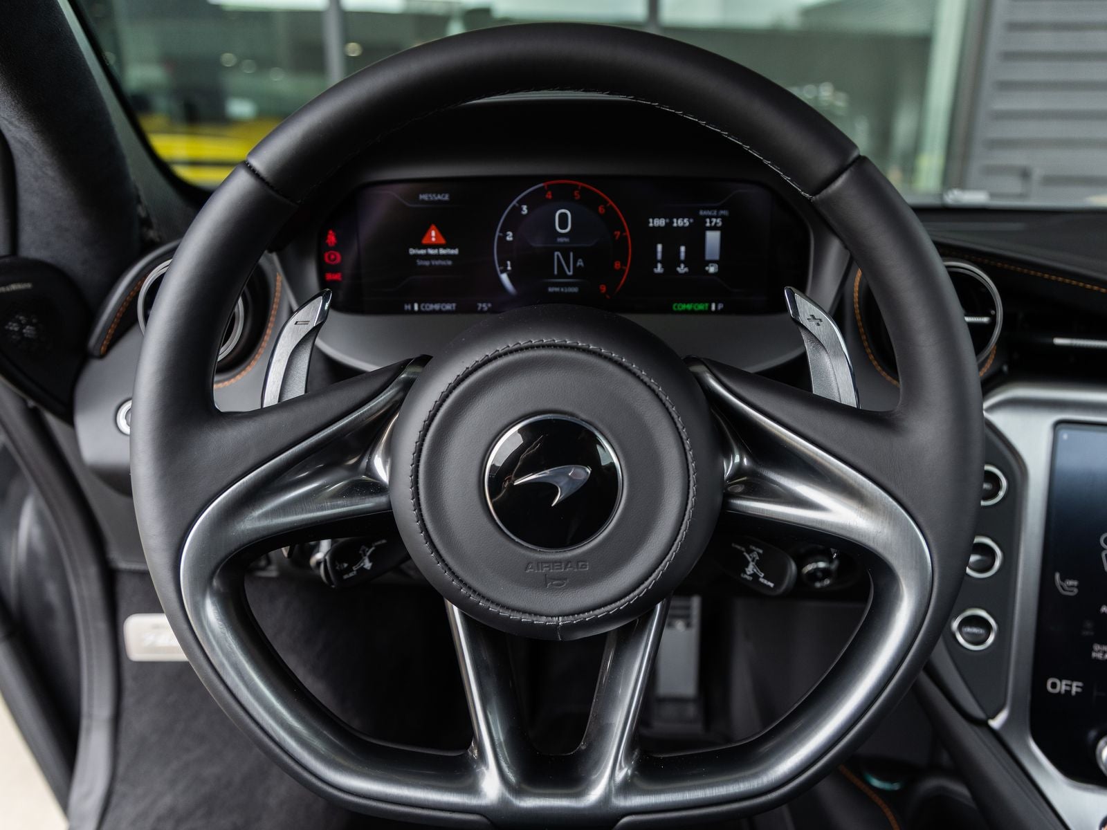 2027 McLaren 750S Base