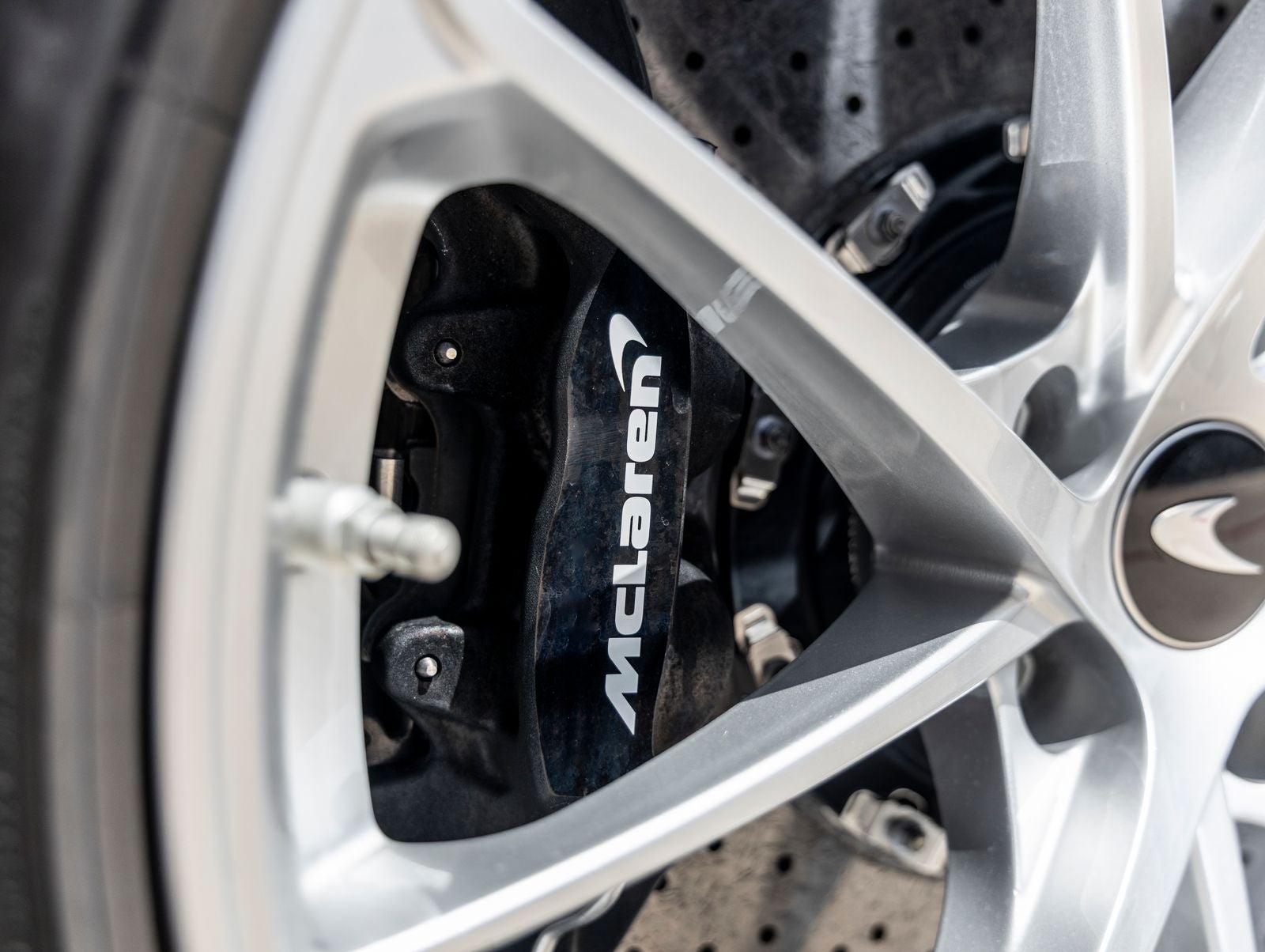 2024 McLaren 750S Base