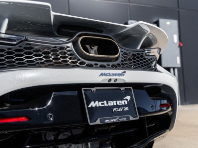 2026 McLaren 750S Base