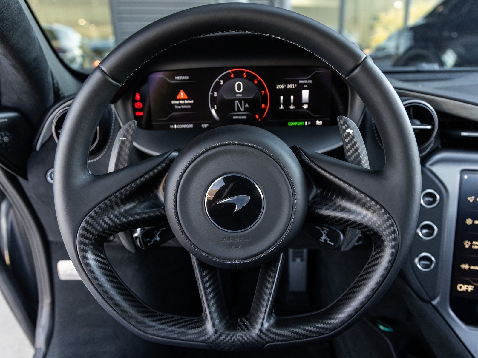 2026 McLaren 750S Base