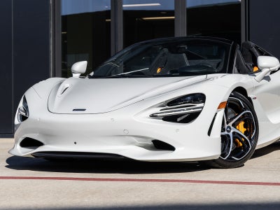 2026 McLaren 750S Base