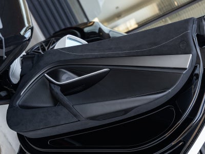 2026 McLaren 750S Base