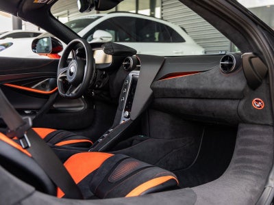 2026 McLaren 750S Base