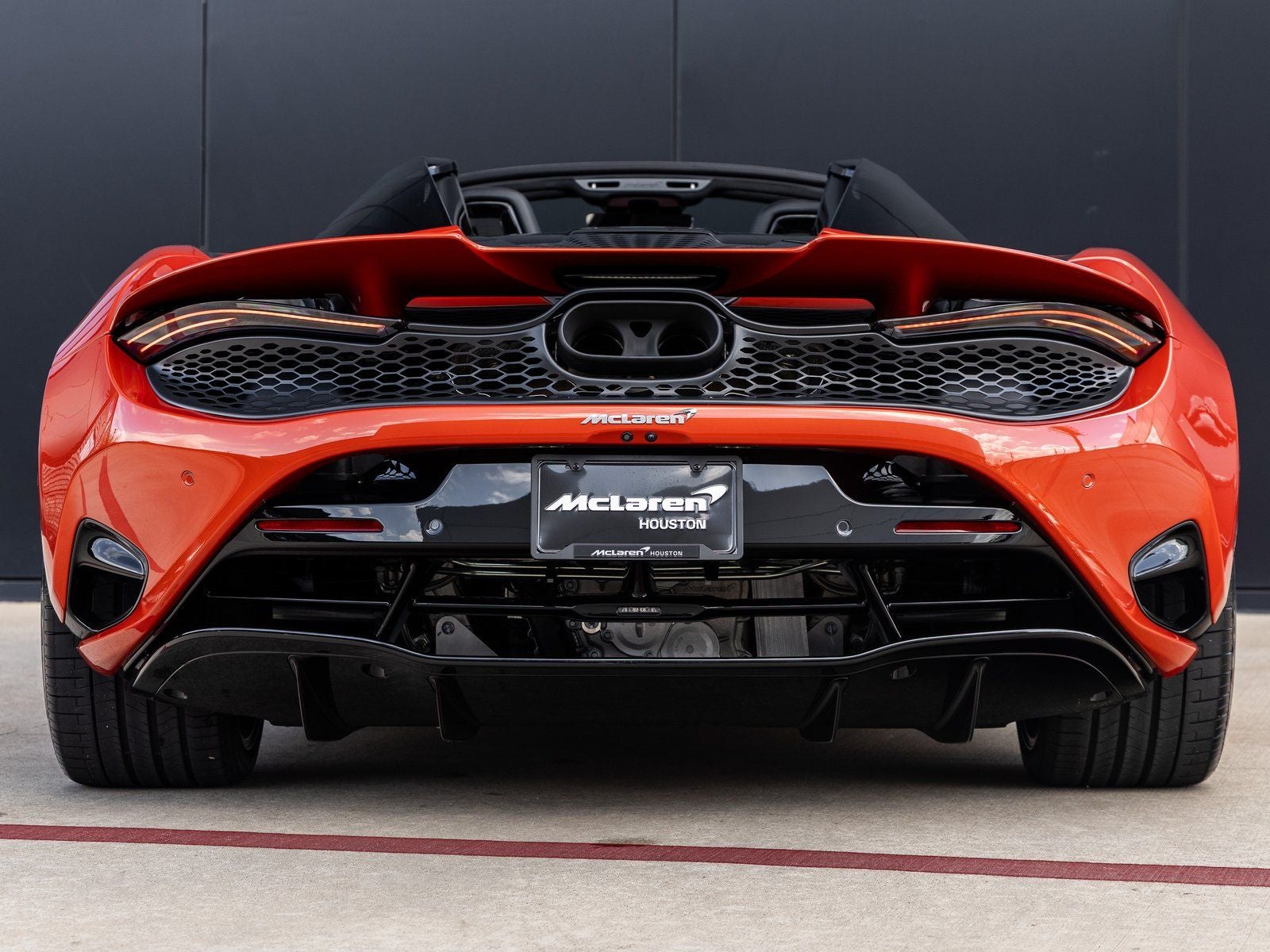 2026 McLaren 750S Base