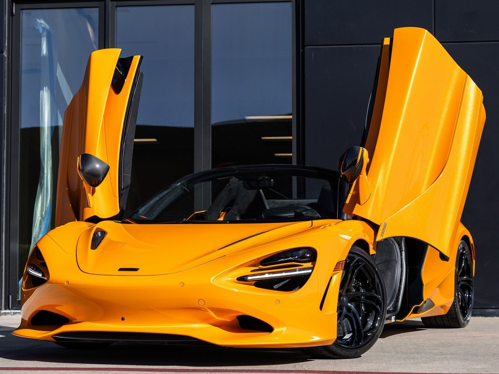 2026 McLaren 750S Base