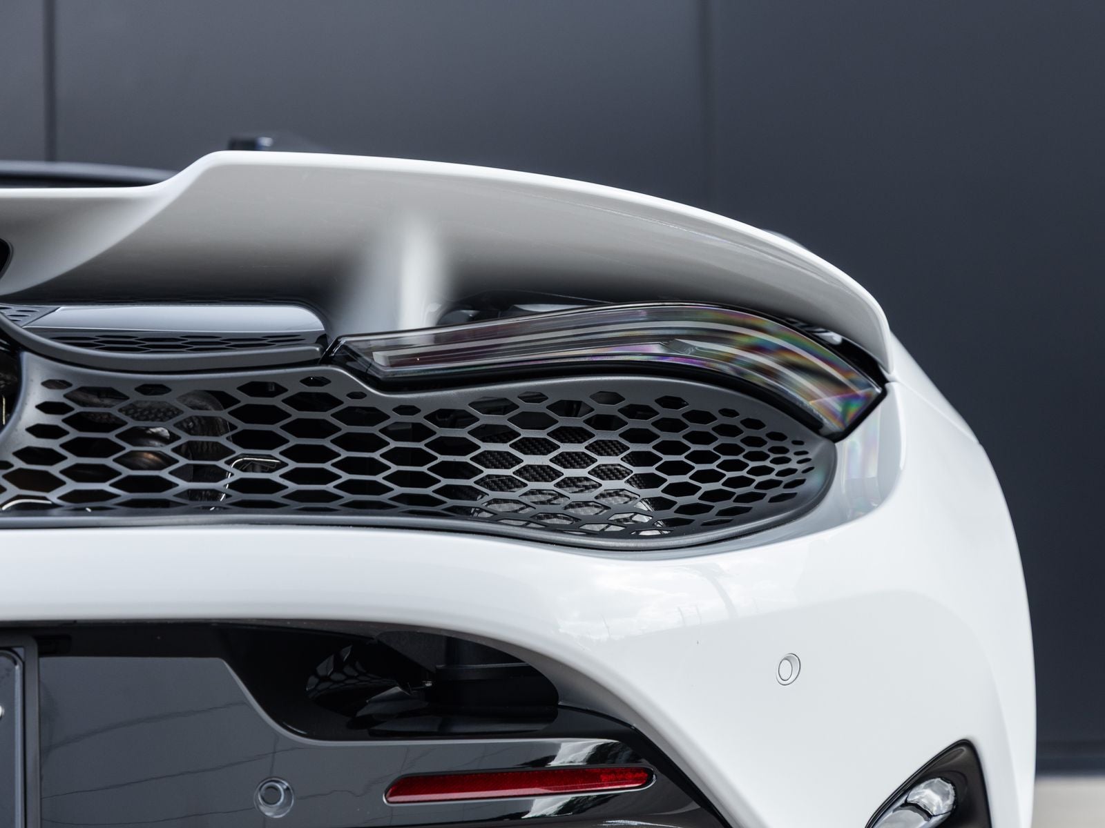 2027 McLaren 750S Base
