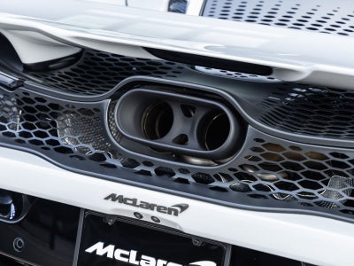 2027 McLaren 750S Base