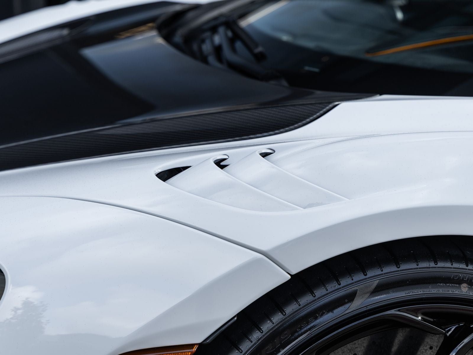 2027 McLaren 750S Base
