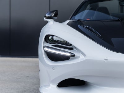 2027 McLaren 750S Base