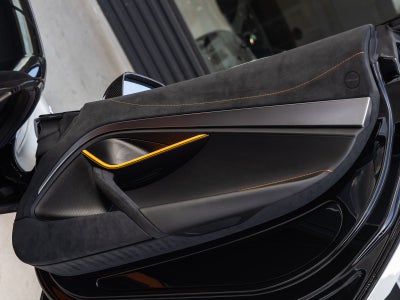 2027 McLaren 750S Base