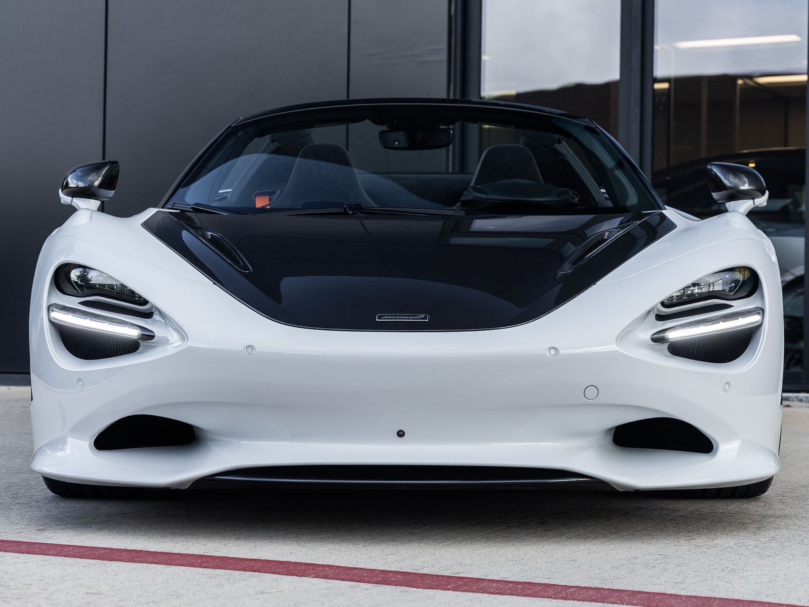 2027 McLaren 750S Base