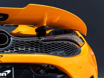 2027 McLaren 750S Base