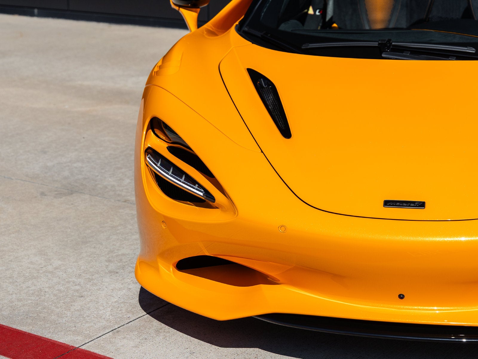 2027 McLaren 750S Base