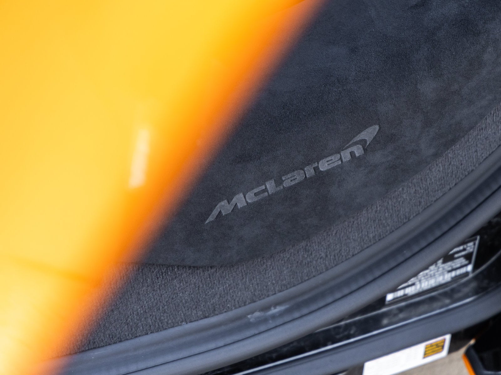 2027 McLaren 750S Base