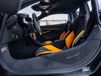2027 McLaren 750S Base