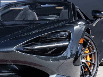 2024 McLaren 750S Base