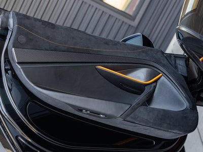 2024 McLaren 750S Base
