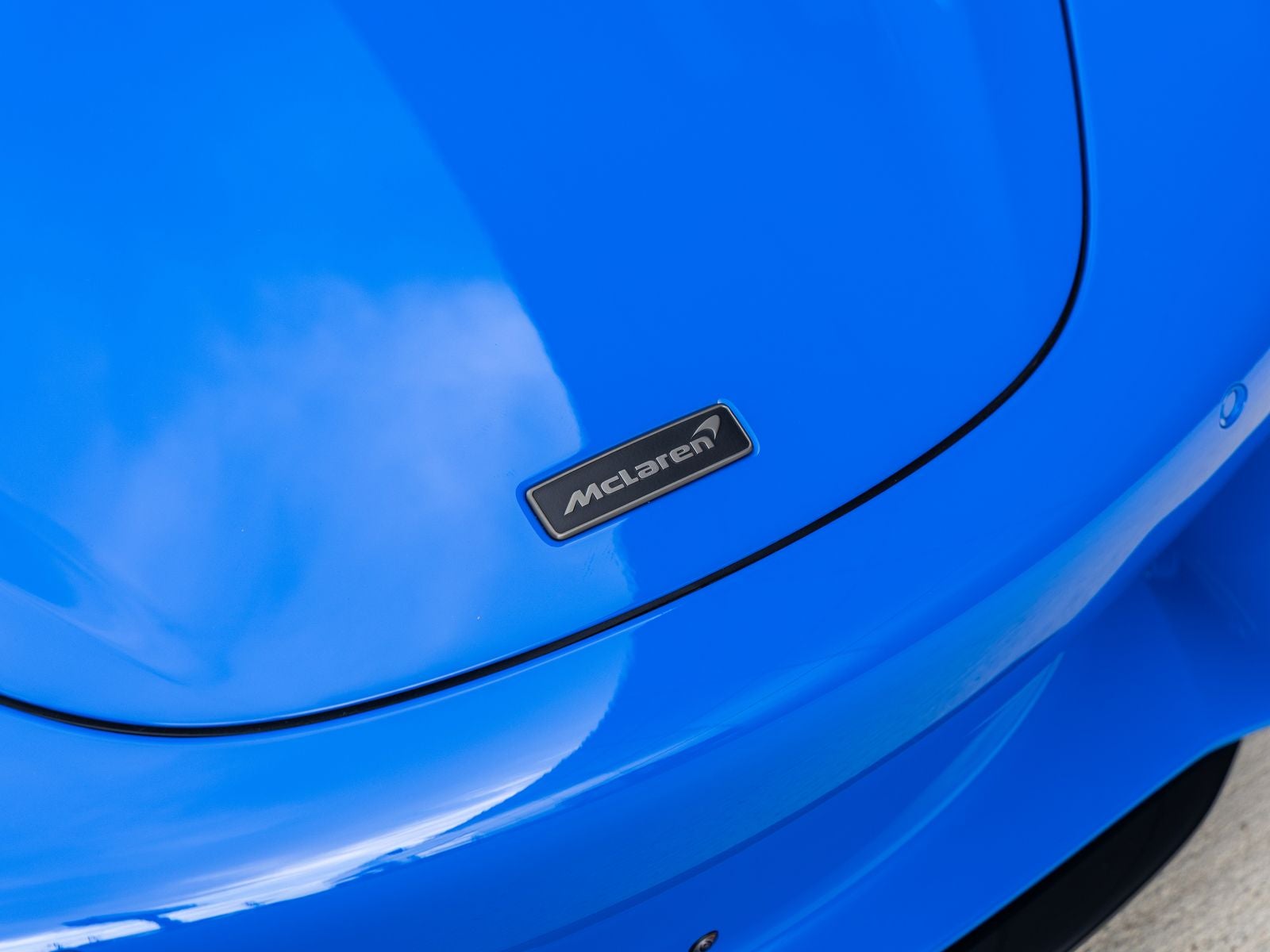 2026 McLaren 750S Base