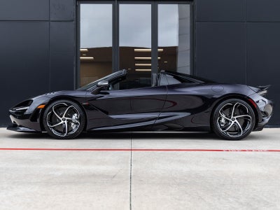 2027 McLaren 750S Base