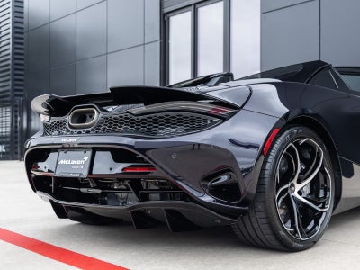 2027 McLaren 750S Base