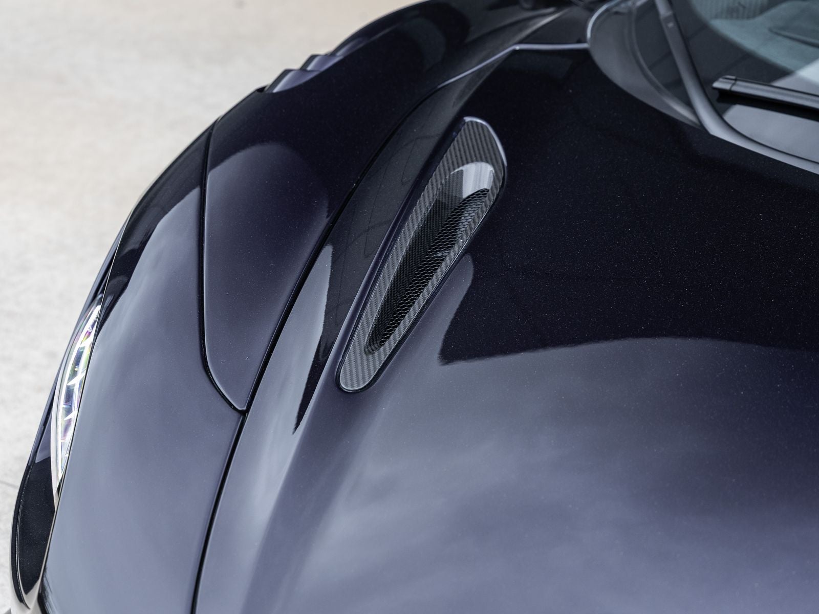 2027 McLaren 750S Base