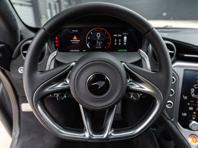 2027 McLaren 750S Base