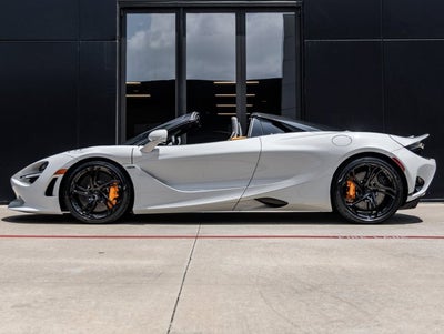 2027 McLaren 750S Base
