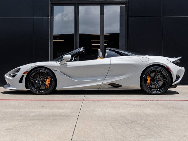 2027 McLaren 750S Base