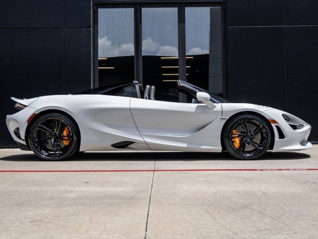 2027 McLaren 750S Base