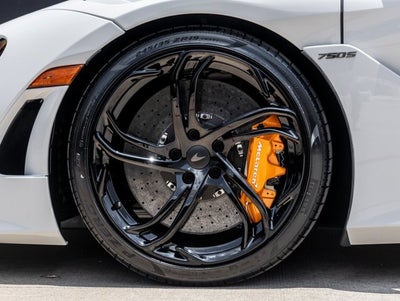 2027 McLaren 750S Base