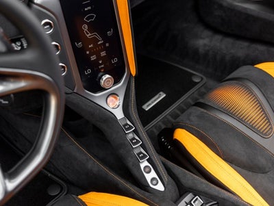 2027 McLaren 750S Base