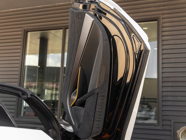 2027 McLaren 750S Base