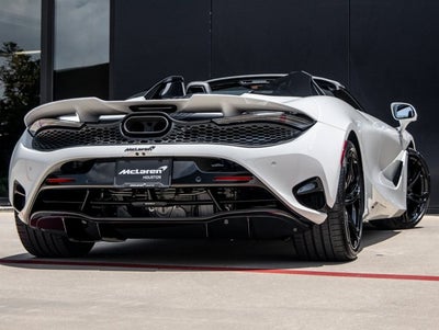 2027 McLaren 750S Base
