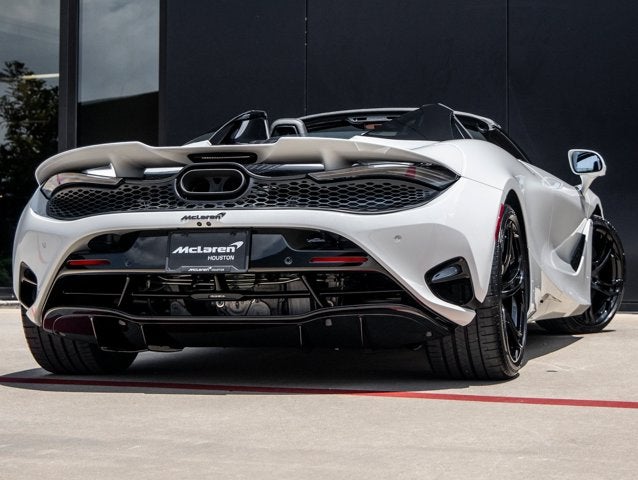 2027 McLaren 750S Base