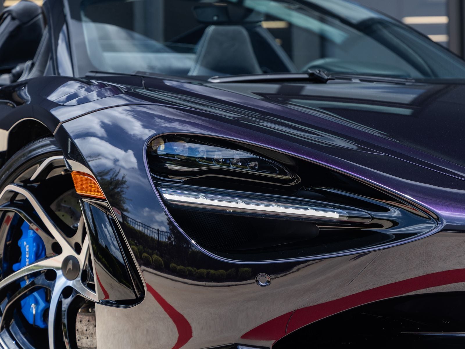 2027 McLaren 750S Base
