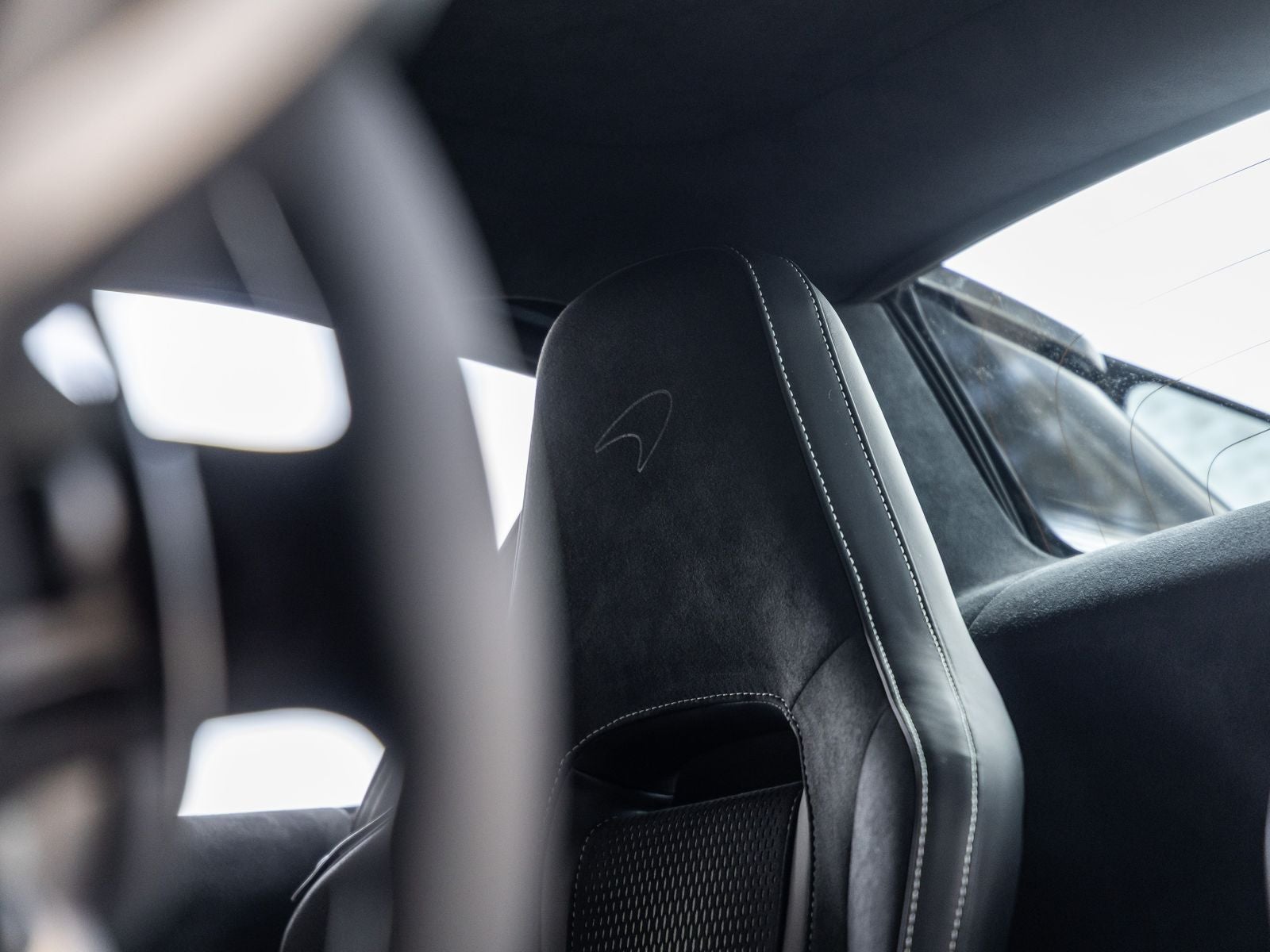 2027 McLaren 750S Base