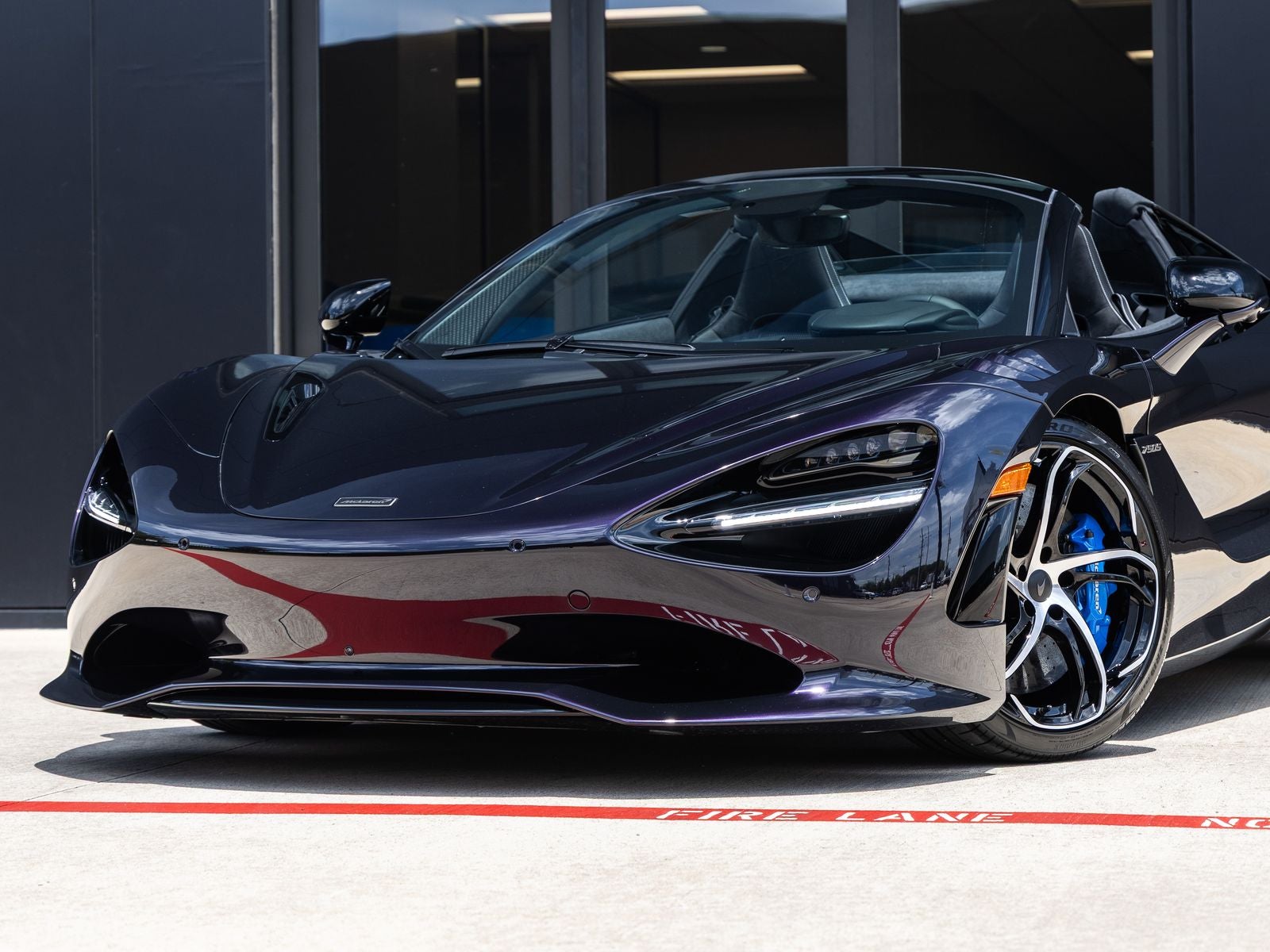 2027 McLaren 750S Base