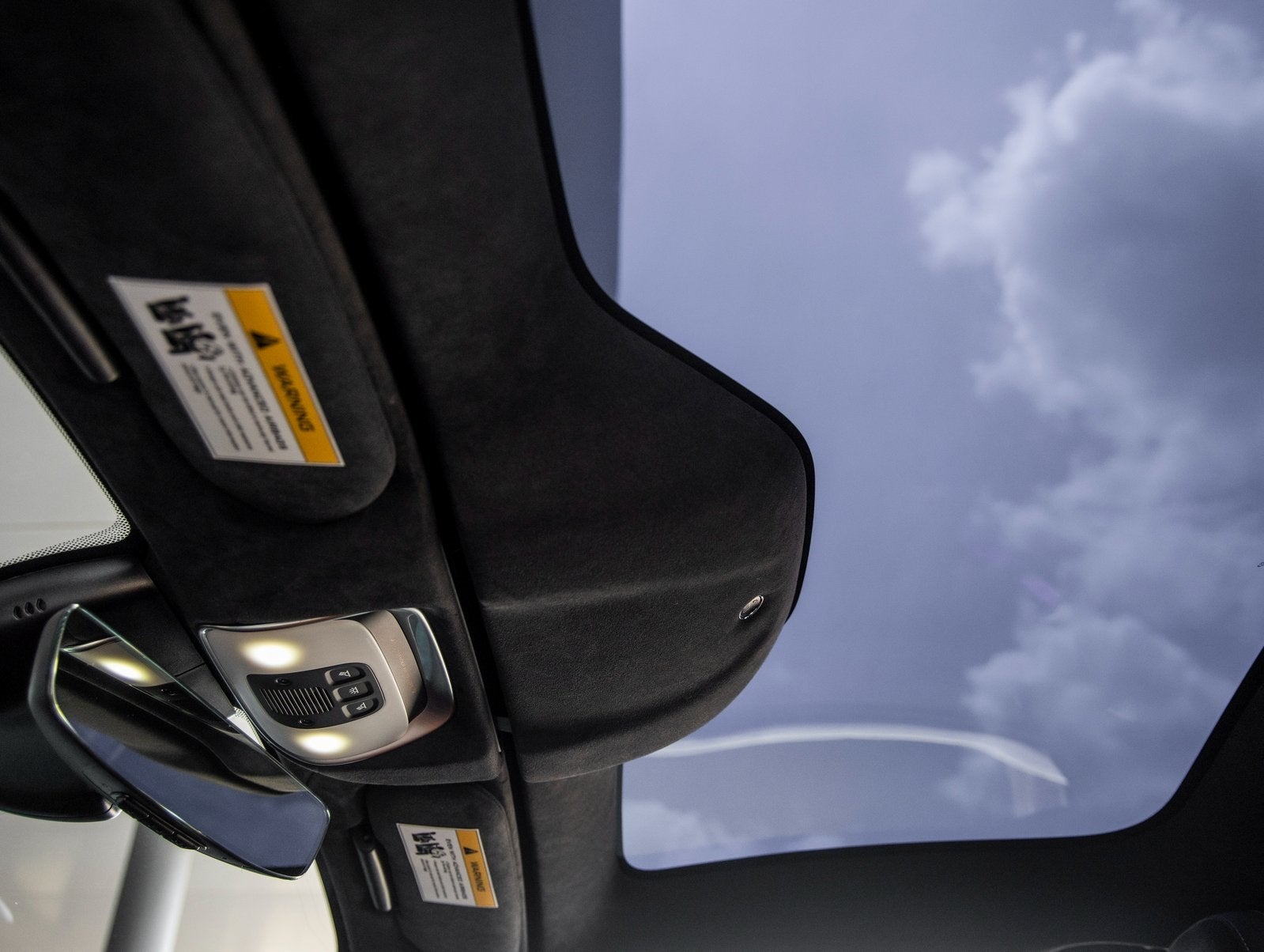 2024 McLaren 750S Base