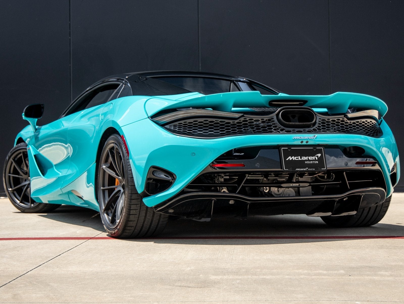 2024 McLaren 750S Base