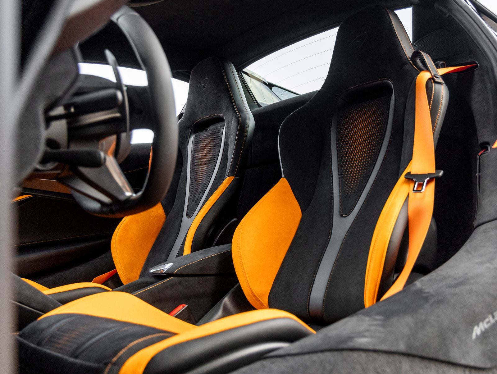 2026 McLaren 750S Base