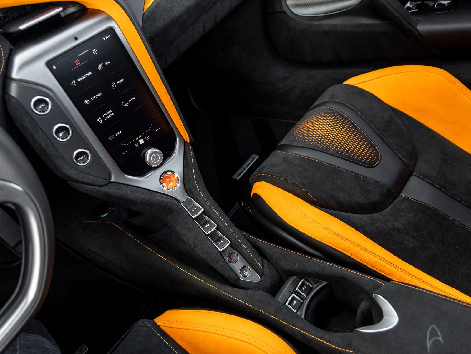 2026 McLaren 750S Base
