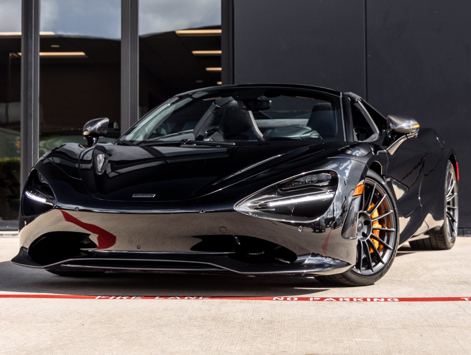 2027 McLaren 750S Base