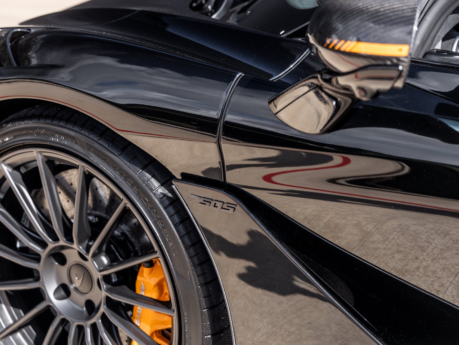 2027 McLaren 750S Base