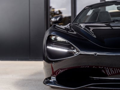 2027 McLaren 750S Base