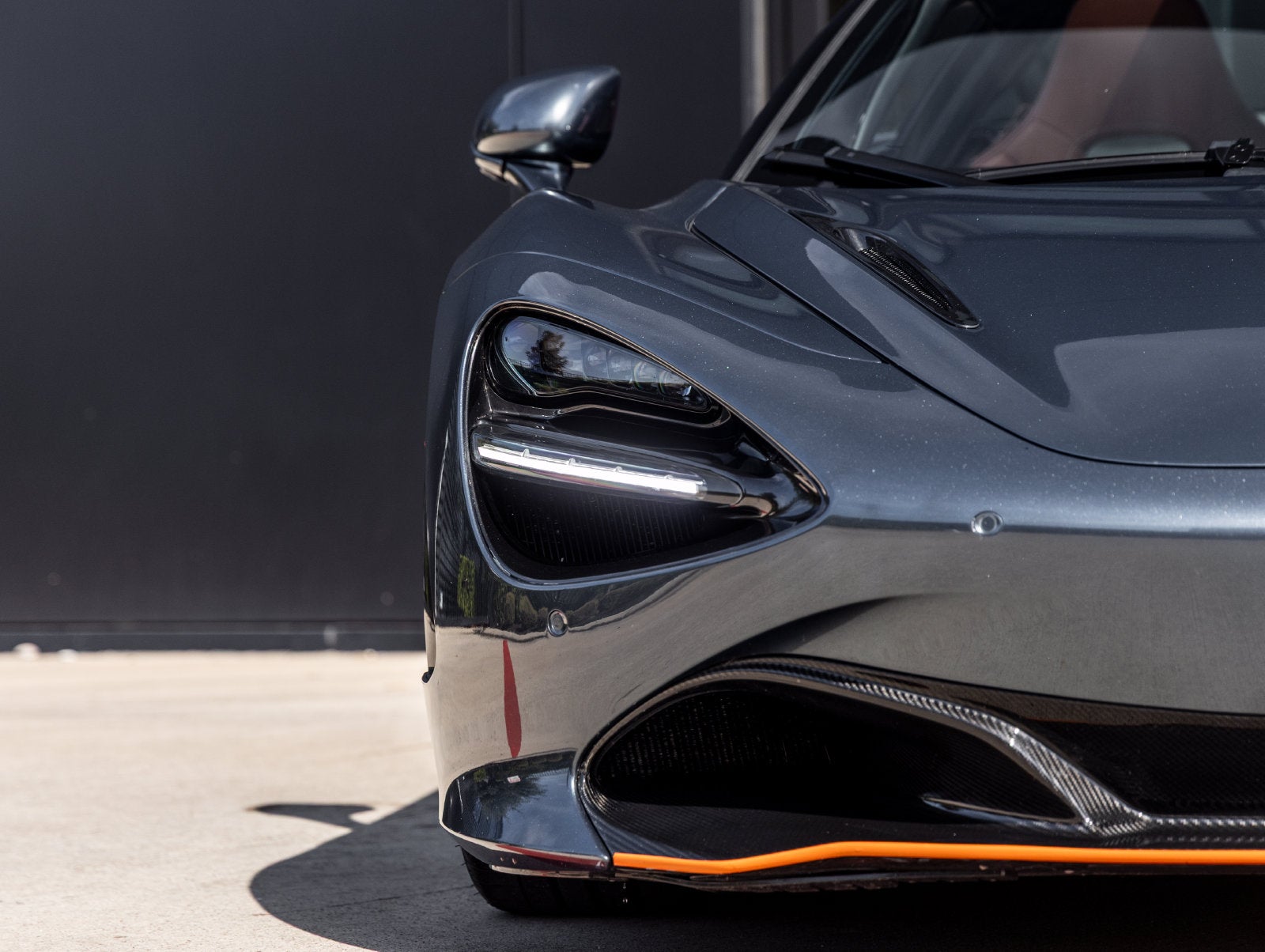 2018 McLaren 720S Base