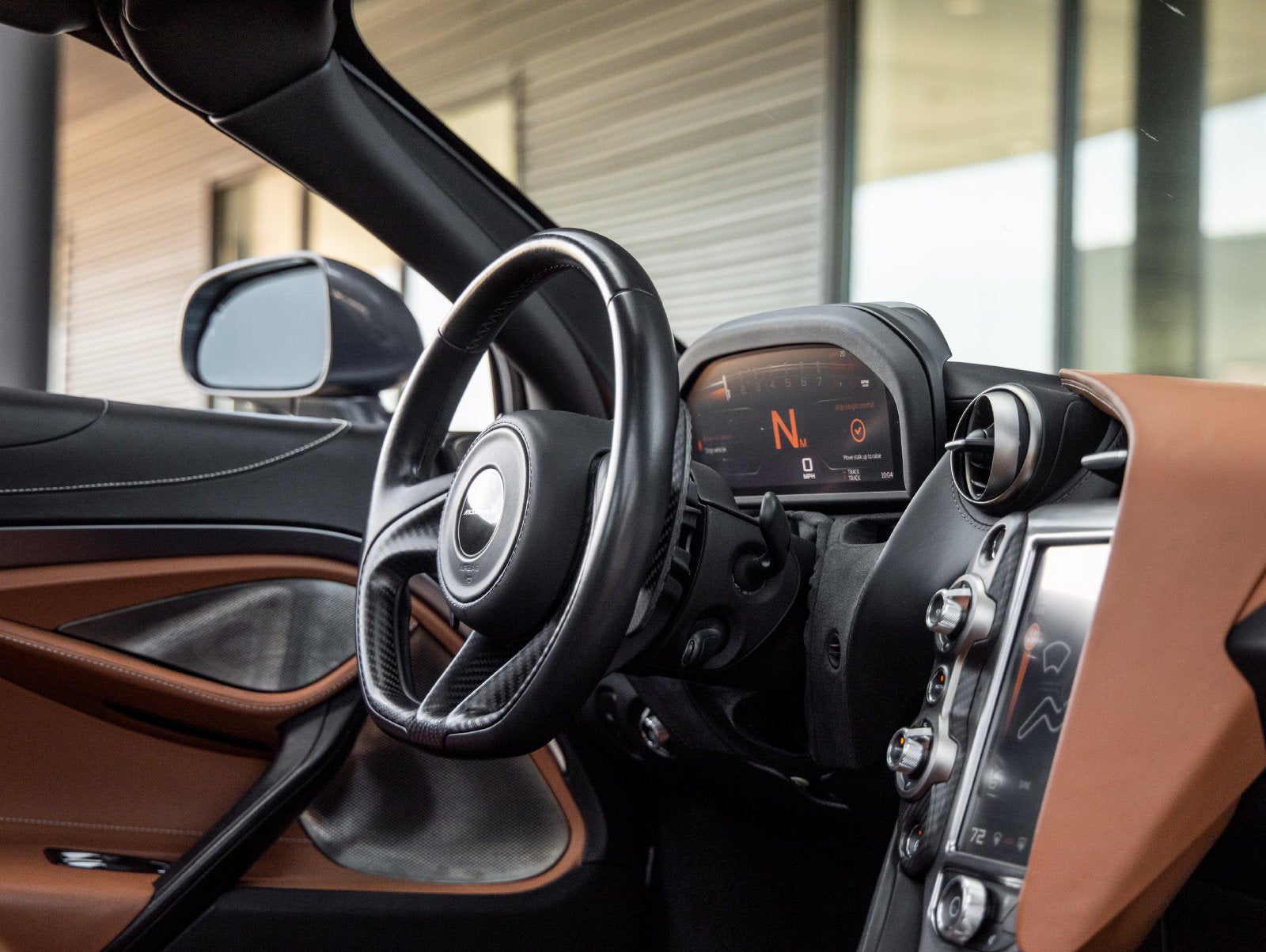 2018 McLaren 720S Base