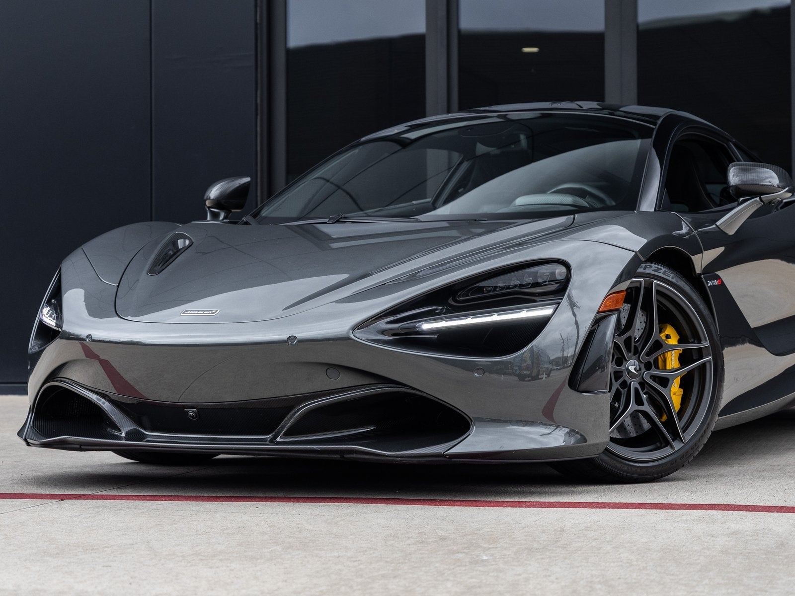 2019 McLaren 720S Base